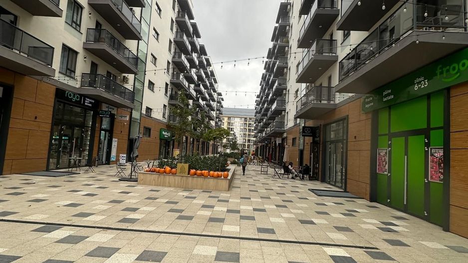 Inchiriere Apartament 2 Camere in Joy Residence la 6 minute de metrou - Poză 1