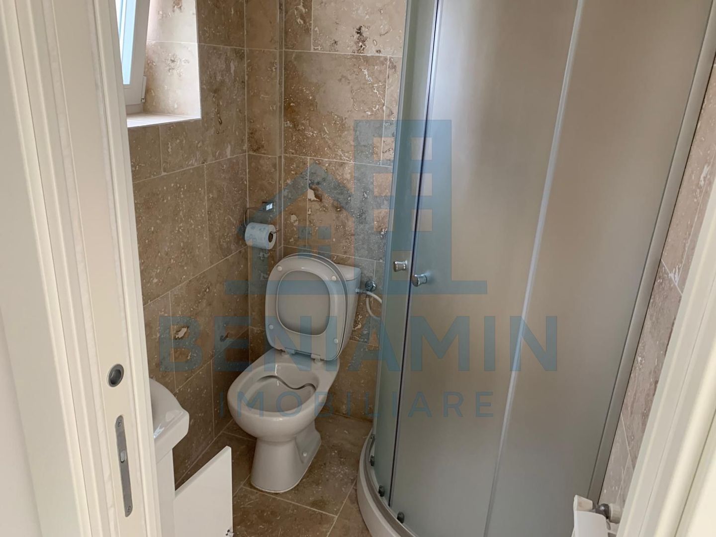 Spațiu modern 60mp cladire noua Bd. Nicolae Romanescu - Poză 6