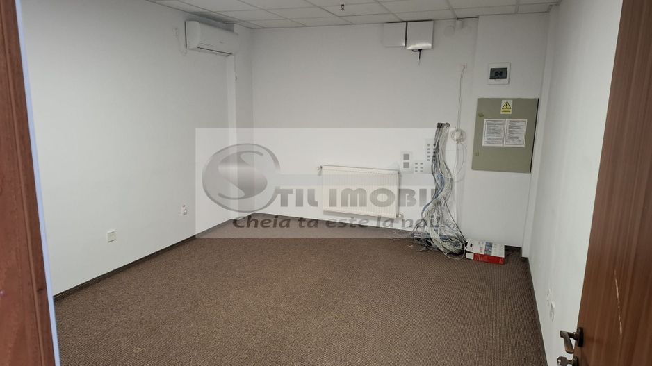 Spatiu depozitare de inchiriat,  suprafata 1600mp +200mp birou - Poză 13