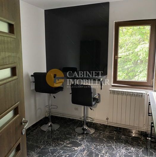 PODU ROS - 3 CAMERE - ETAJ INTERMEDIAR - RENOVAT SI MOBILAT - Poză 6