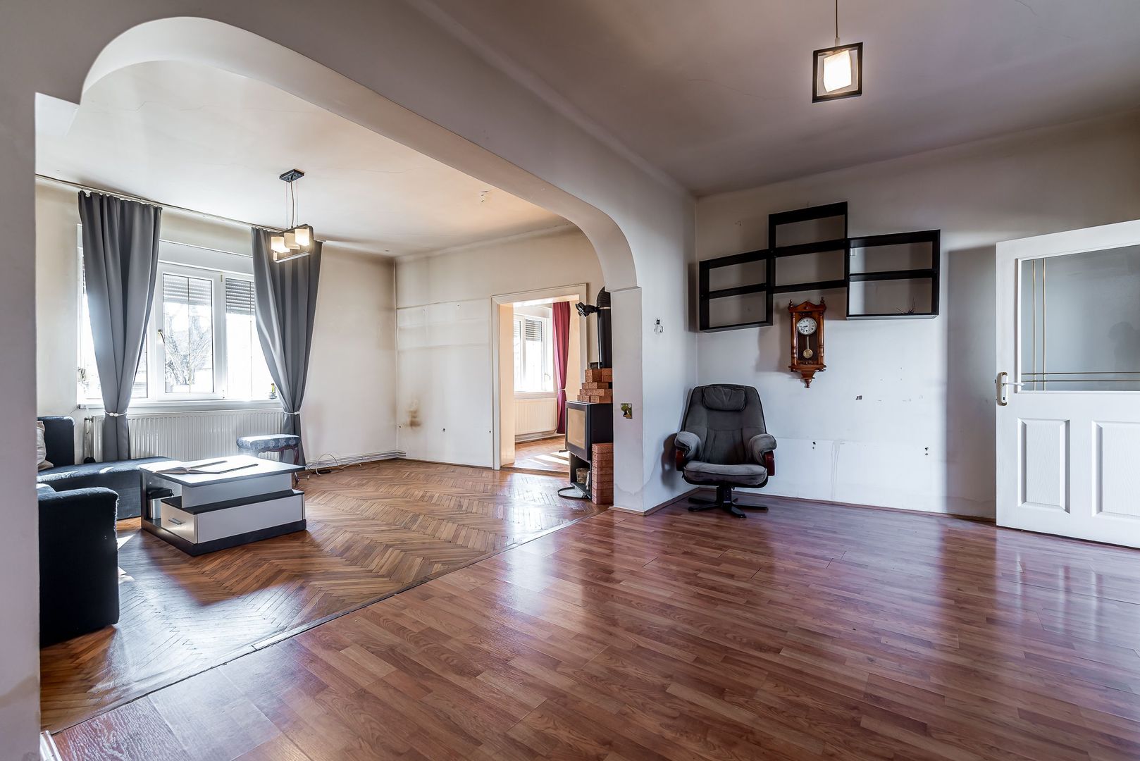 Casa ideală pentru familie: școală la 3 min. Zonă foarte liniștită. - Poză 3