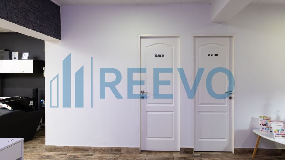 Clădire și teren de investiție, central Roman - Poză 6