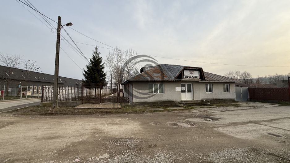 Casa / Spatiu birouri de vanzare | 1.153 mp teren | Kaufland - Moreni - Poză 2