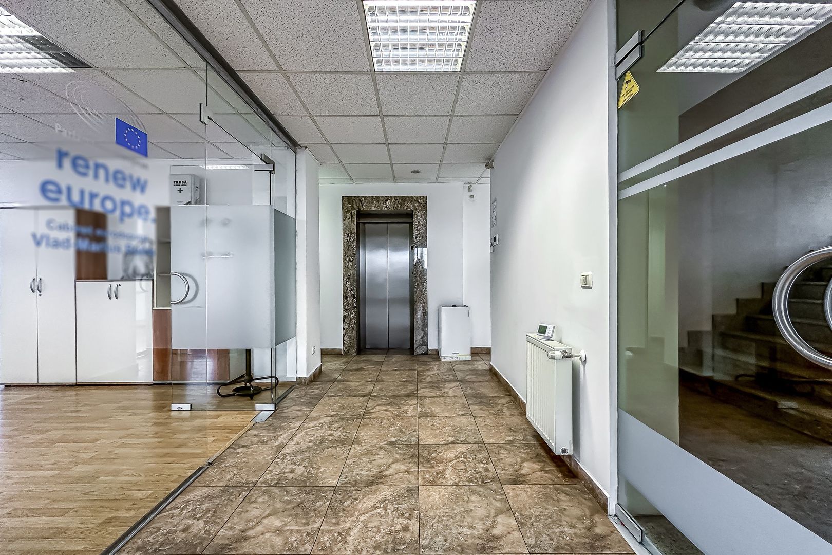 Închiriere spațiu de birouri premium în centru Arad - Poză 7