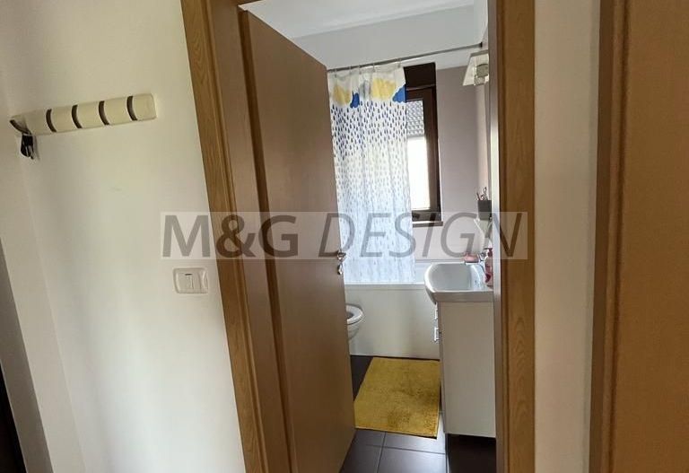 Apart bloc nou etaj 1, Complex -Judetean +loc parcare - Poză 13