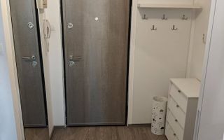 Semicentral - Gh Lazar 2 camere decomandat renovat - Poză 3