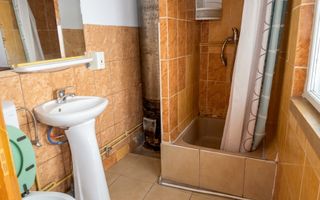 Casă 3 Camere | 75 mpu |  Rășinari - Poză 10