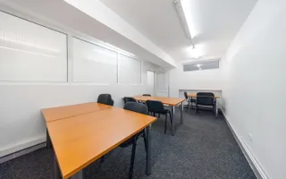 Cladire birouri individuala - Poză 47