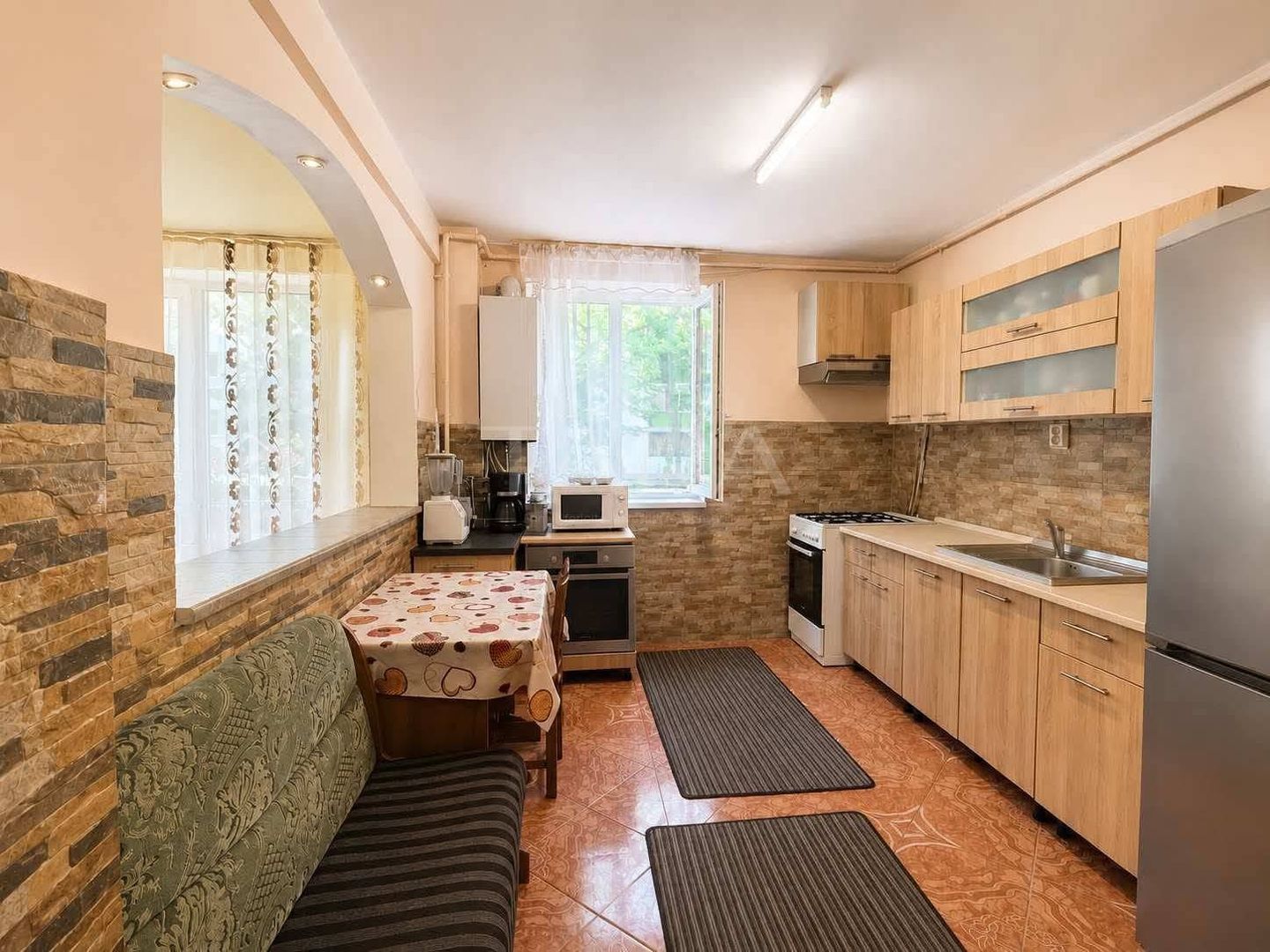 Apartament cu 3 camere, Gheorgheni – zona Hermes. - Poză 4