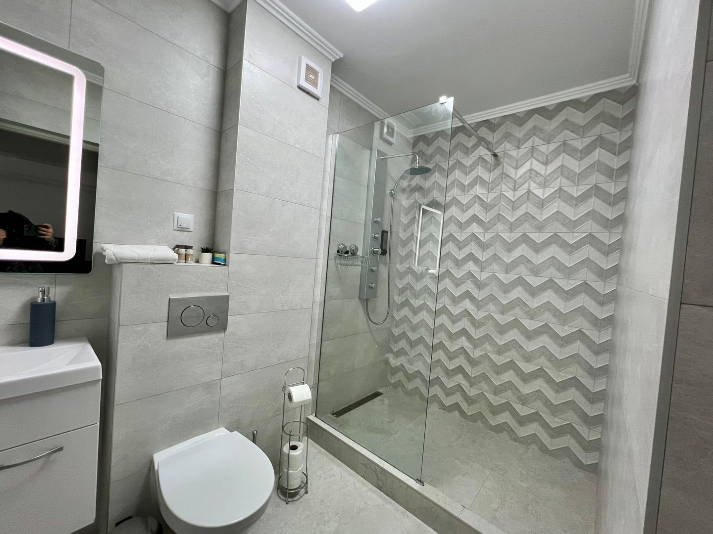Apartament nou, modern și cu garaj subteran, pe Calea Baciului! - Poză 11