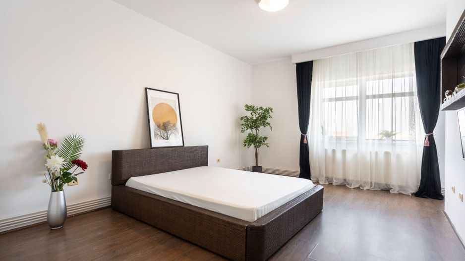 COMISION 0% - Apt 2 camere 80mp superb, complex de renume - Pta Alba-Iulia - Poză 1