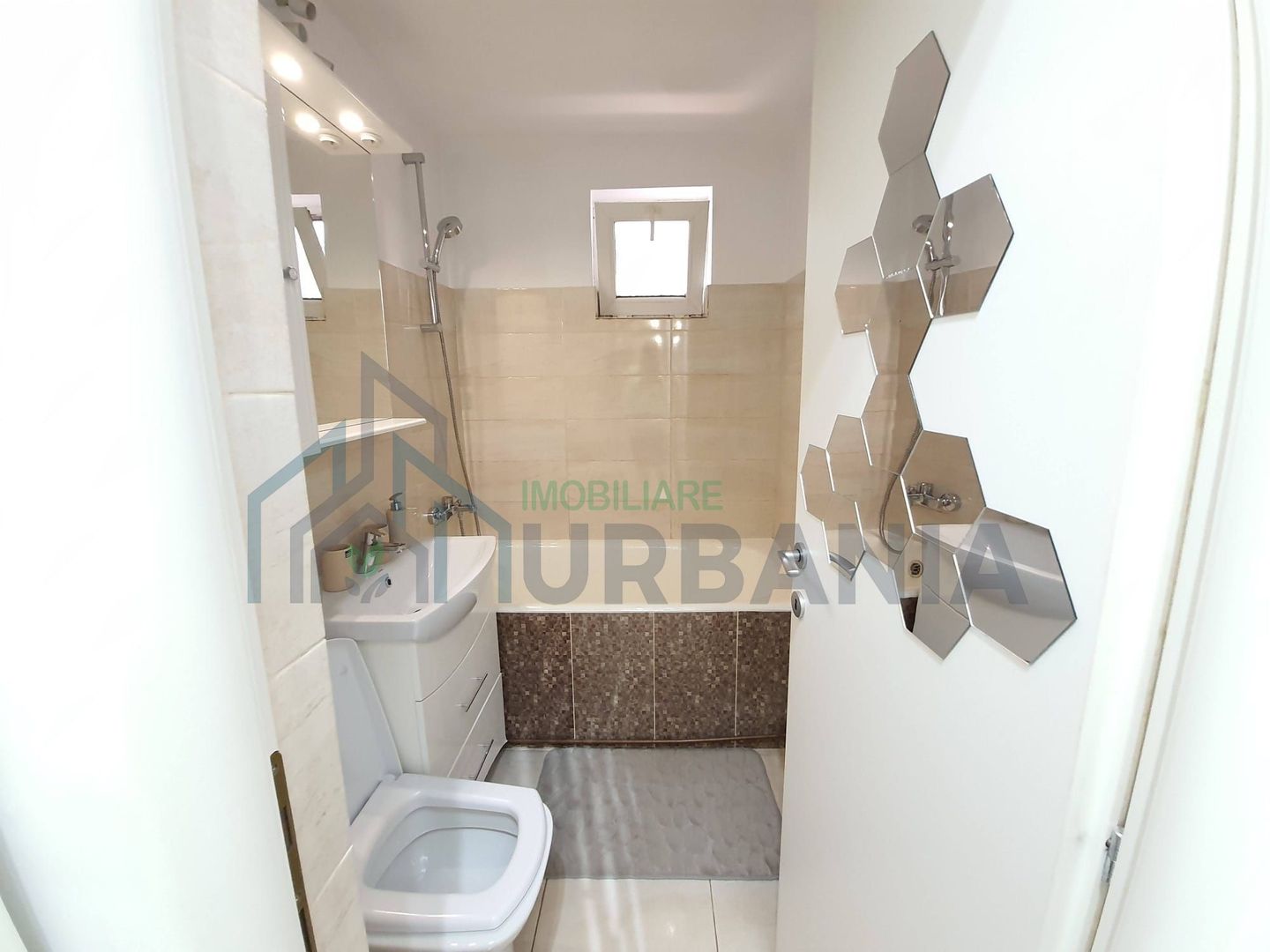 Apartament modern, 2 camere, mobilat și utilat complet, pe Bulevardul Independenței, Iași - Poză 3