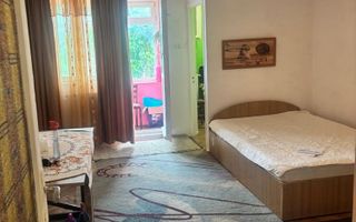 Garsonieră de închiriat, zona Tătărași, etaj intermediar, aproape de mijloace de transport - Poză 4