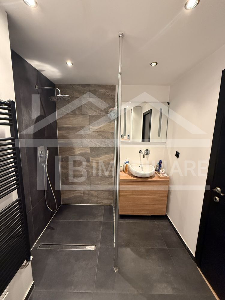 Apartament cu 3 camere, 90mp,  garaj, Zona E.On - Poză 6