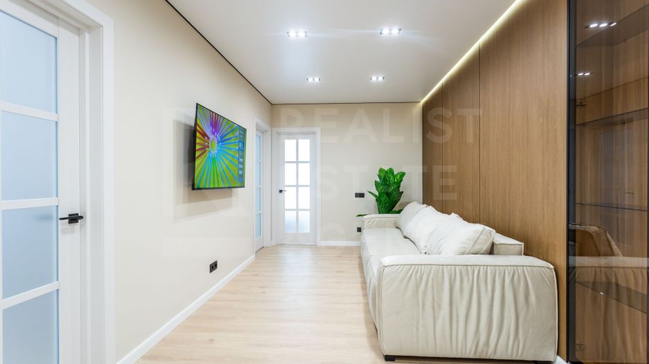 Vânzare, 3 camere, Strada Nicolae Milescu Spătarul, Ciocana - Poză 6