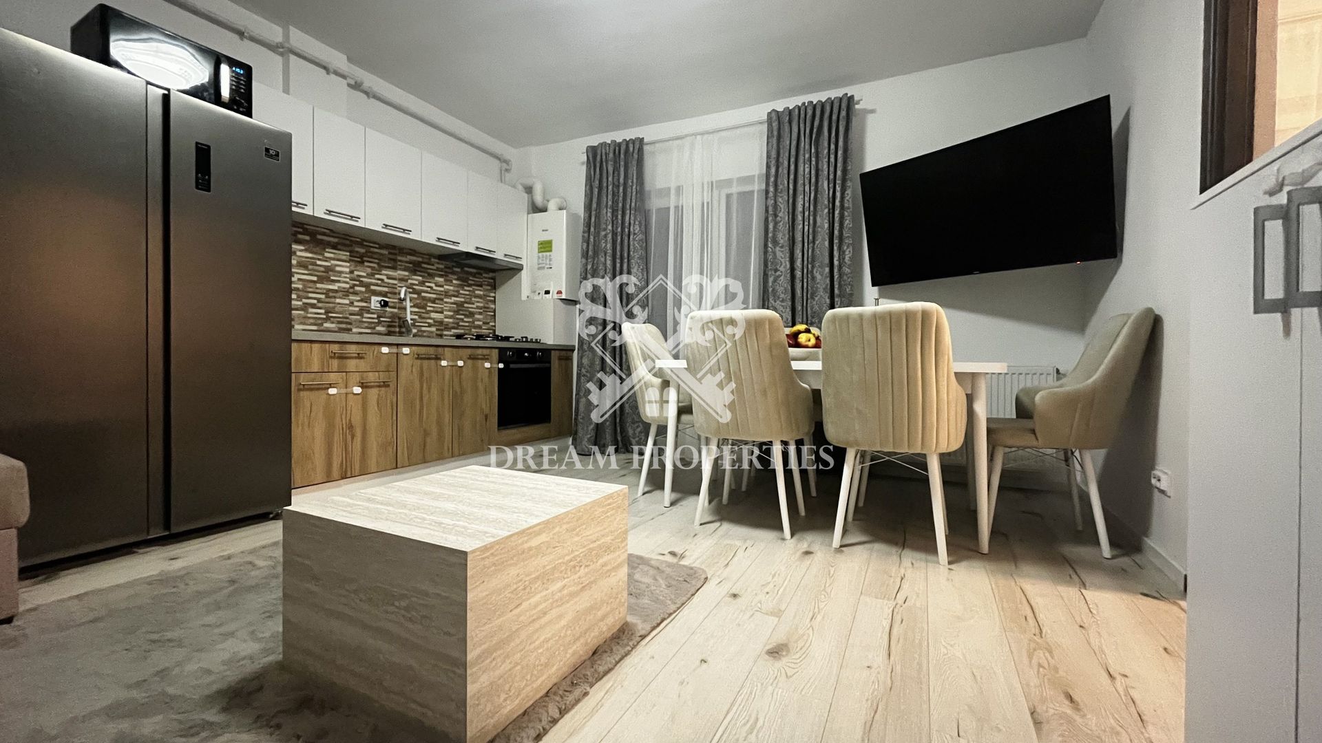 Apartament cu 2 camere, garaj, zona Eroilor Floresti - Poză 1