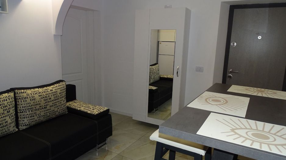 Apartament de închiriat, zonă centrală - Poză 8