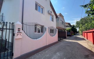 Casă P+1 – 4 dormitoare, curte modernă, dormitor la parter - Poză 4