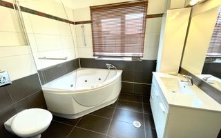 VILA CU 4 DORMITOARE LA INCHIRIERE IN COMPLEX REZIDENTIAL - Poză 7