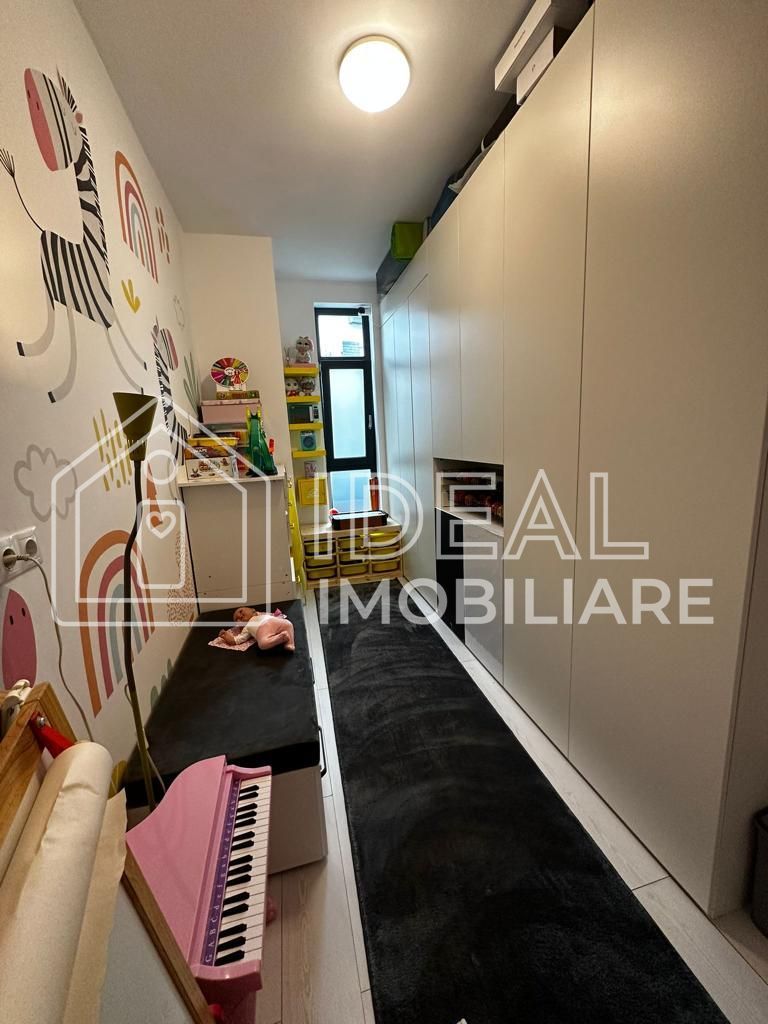 Casa Moderna cu 4 camere si terasa, zona Pictor Brana, Selimbar - Poză 22