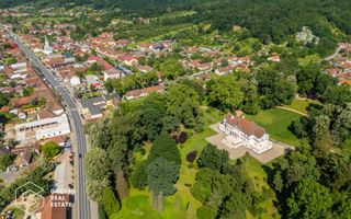 Cladire cu 24 camere, langa Castelul Regal Savarsin - Poză 29