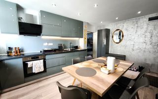 Apartament 2 camere, decomandat, finisat modern - Poză 2