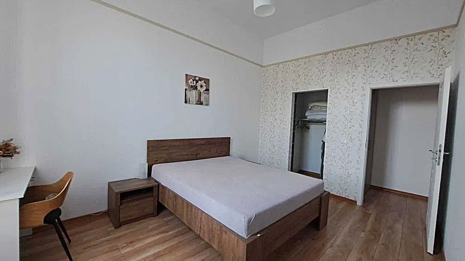 Inchiriere 3 camere  ultracentral, str. Ep.Mihai Pavel, Oradea - Poză 11