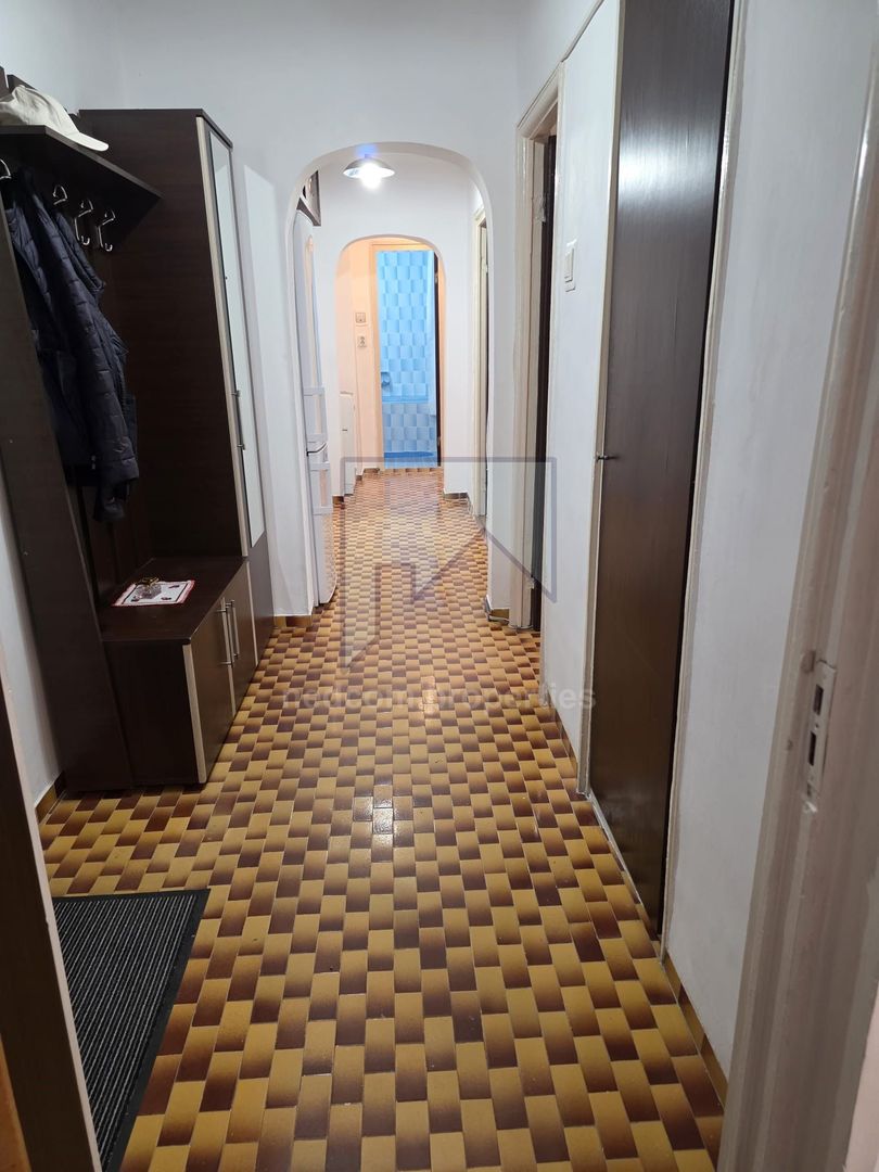 Vanzare apartament 3 camere - Rahova Malcoci - Poză 16