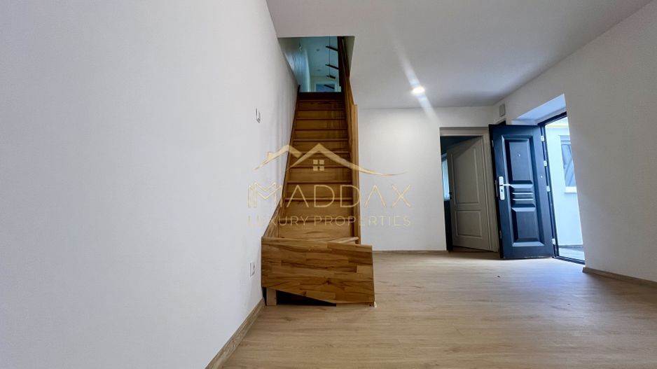 Casa **8 camere** // Domenii - Poză 35