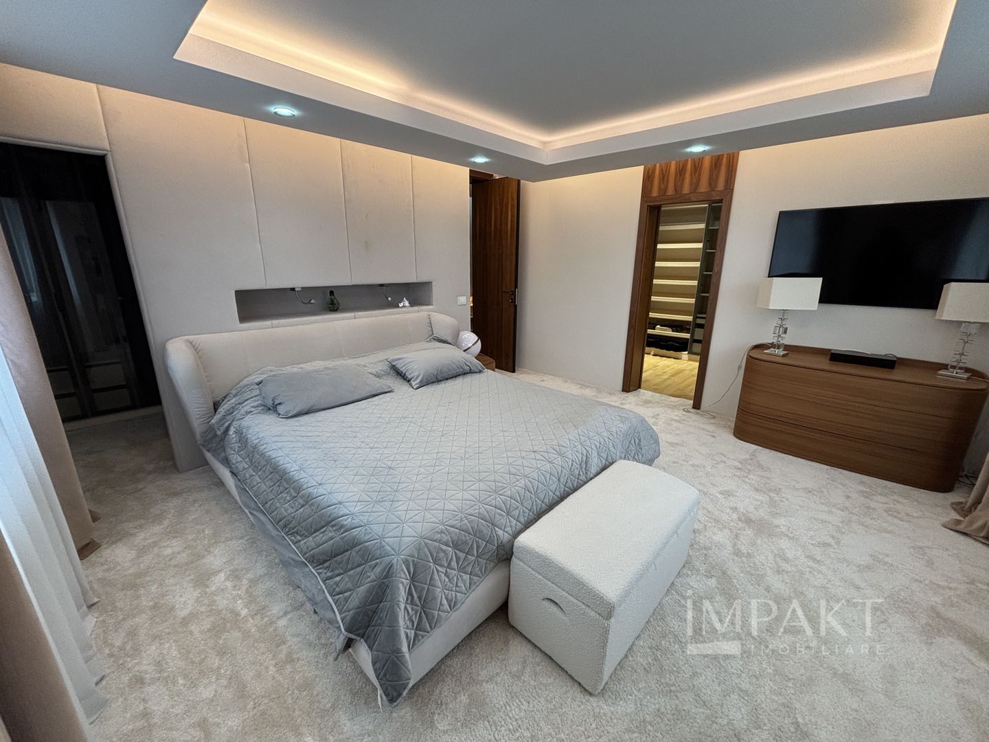 De închiriat vilă superbă Andrei Mureșanu - Poză 17