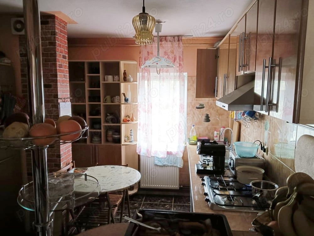 Ag BRASADAS vinde ap 4 cam etaj 3/4 în Micro 16. - Poză 2