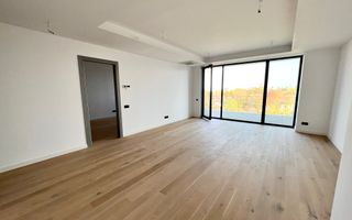APARTAMENT DEOSEBIT CU 3 CAMERE LA VANZARE CU VEDERE SPRE PARC - Poză 2