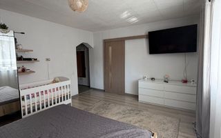Apartament cu o camera / etaj intermediar / Zona Eroilor - Poză 2