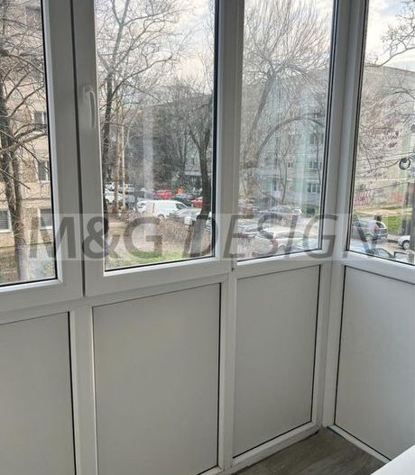 Apartament 3 camere  Dacia etaj 1 cu centrala - Poză 6