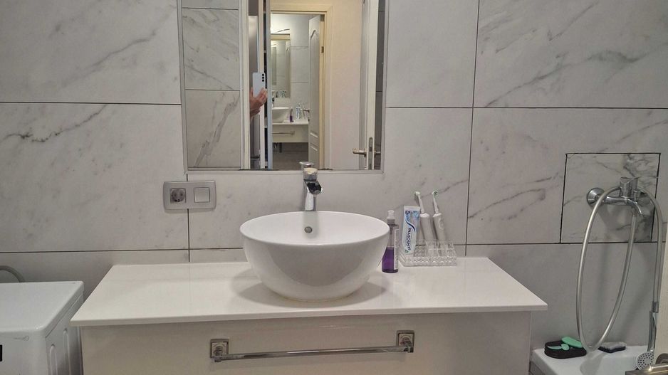 Apartament 2 camere, balcon, etaj intermediar, BMW - Poză 7