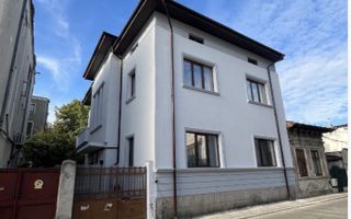 Vilă deosebita Parcul Carol /  Principatele Unite - Poză 1