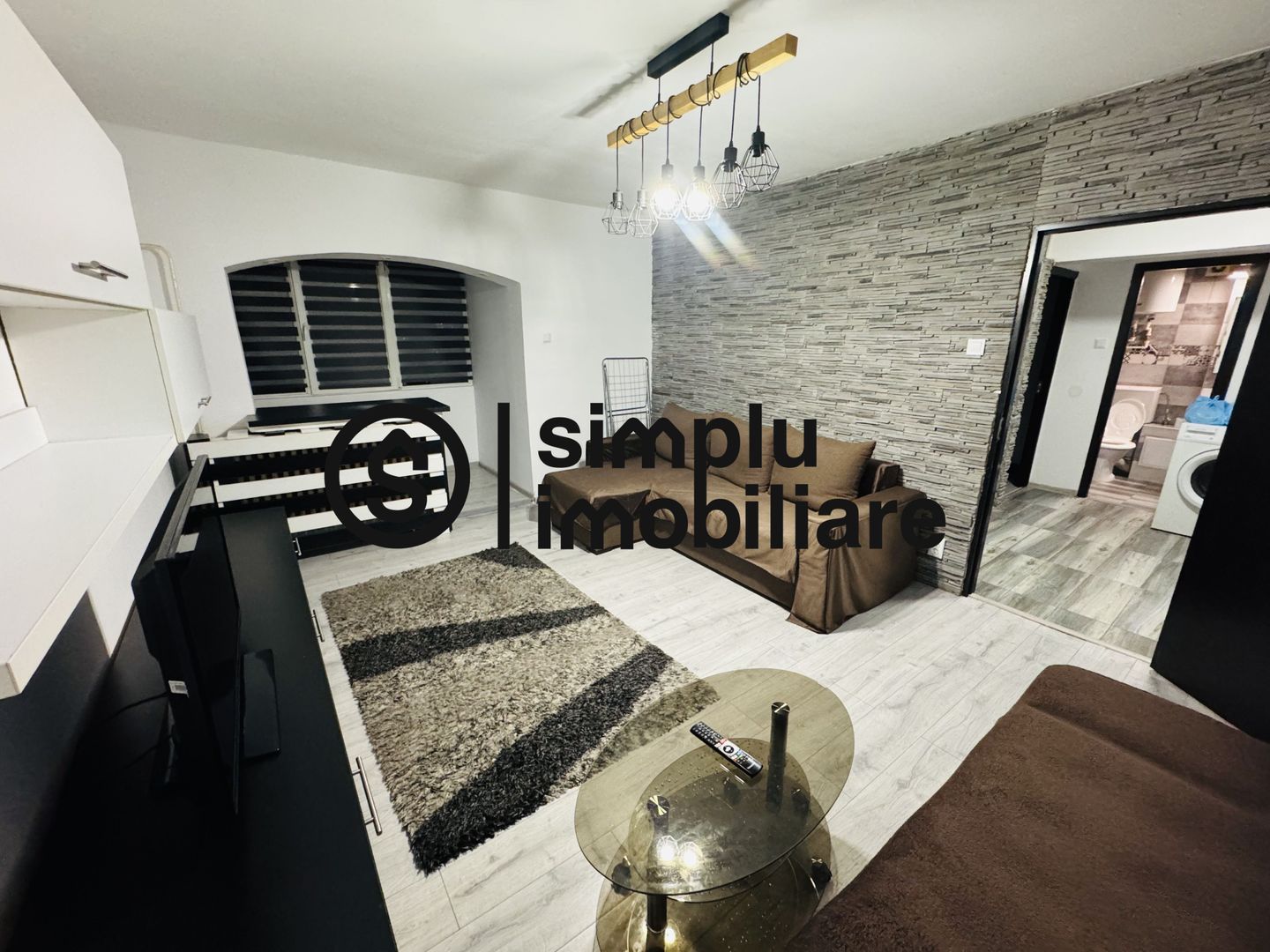 Apartament 2 camere decomandate Calea Bucuresti Spital Neuro - Poză 1