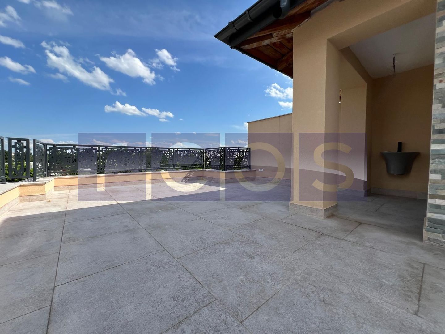 VANZARE DUPLEX P+2+TERASA PANORAMICA | ZONA MIHAI BRAVU - Poză 2