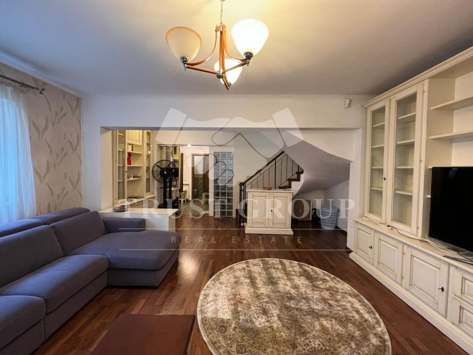 Casa 5 camere | Herastrau  | Curte proprie | 2 Locuri de parcare - Poză 1