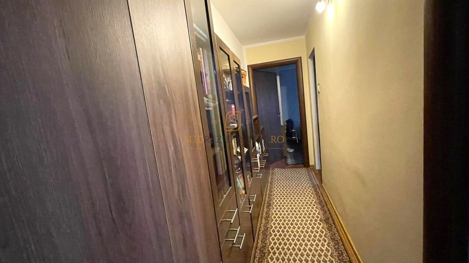Apartament cu 3 camere - zona Alexandru Obregia, Comision 0% - Poză 11