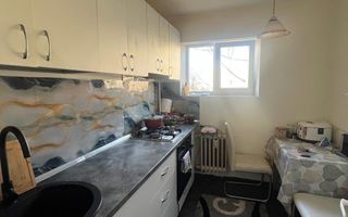 Apartament de vânzare - Poză 1