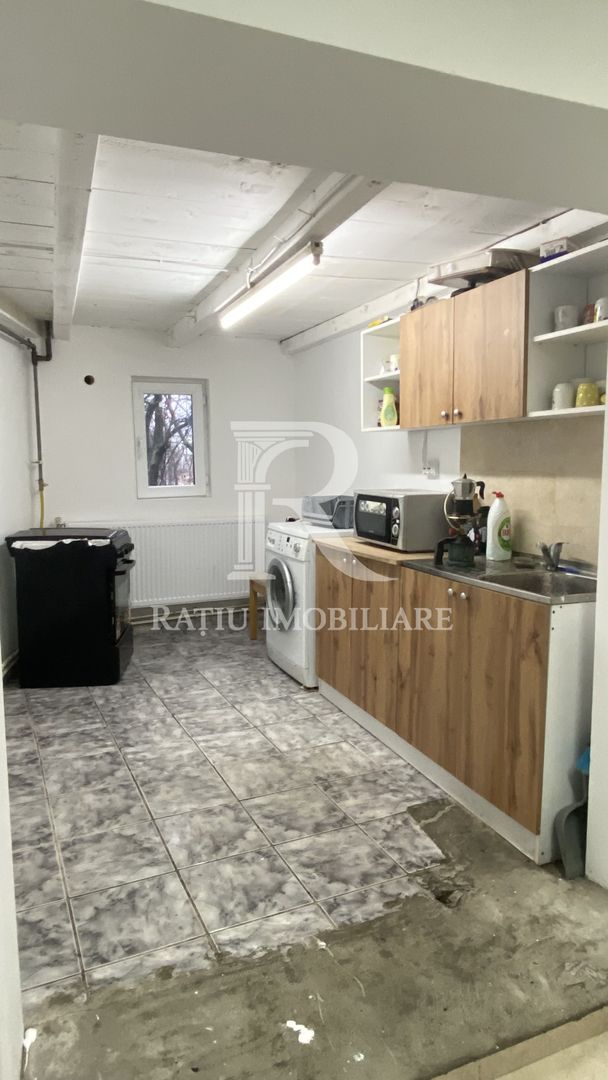 Cazare personal companii – 6 camere, utilități contorizate separat, centrală gaz, Oradea - Poză 7