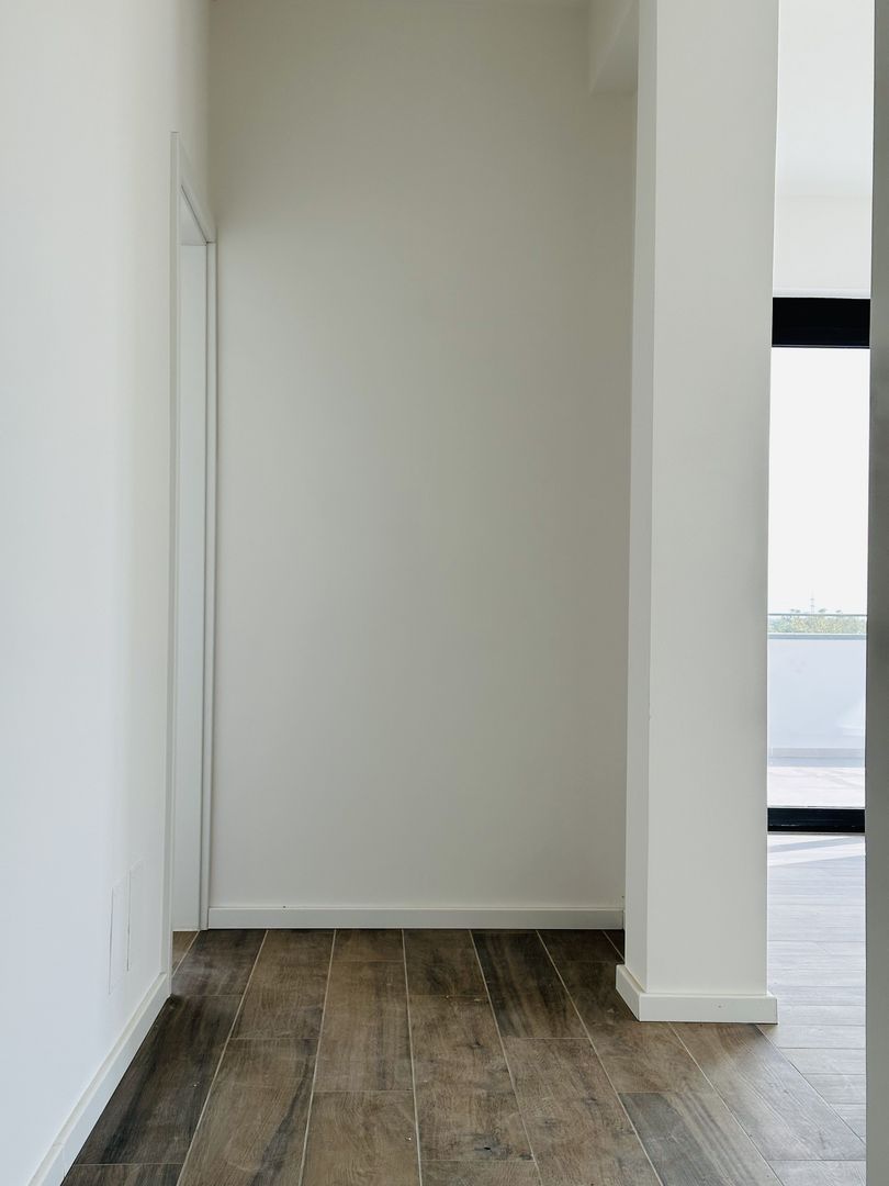 VANDUT - Penthouse SUPERB 3 camere | Lift & Parcare | Terasa 90 mp | Com 0% - Poză 8