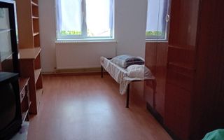 PROPRIETATE P+P1 CU 10 CAMERE – DE ÎNCHIRIAT SAU DE VÂNZARE - Poză 8