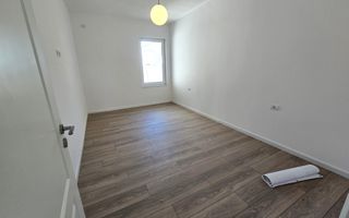 Duplex pe parter cu 3 camere in Covaci - Poză 9