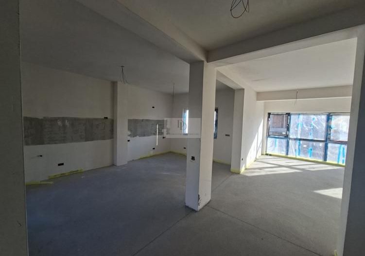 Vânzare Casă Unifamilială Cuplată | Acces privat | Tehnologii premium - Poză 5