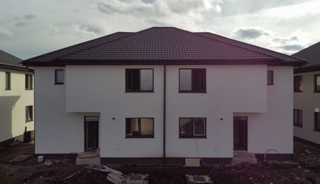 DE VÂNZARE – DUPLEX MODERN ÎN CARTIERUL IZVOR