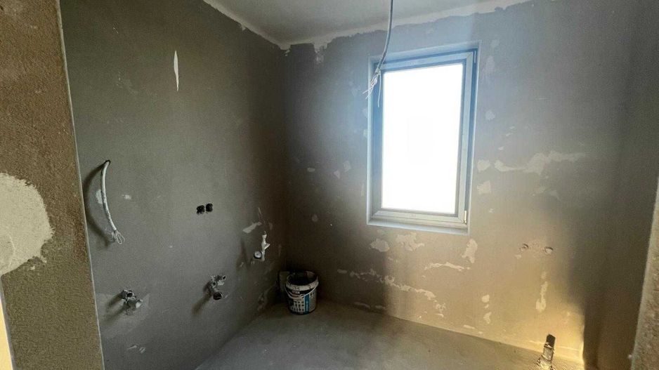 BRASADAS vinde ap 3 cam 2025 etaj 1 in zona Unirii. - Poză 7