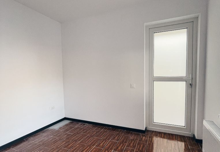 Vila cu terasa si curte de inchiriat (ideal firma), Parcul Carol - Unirii - Poză 7