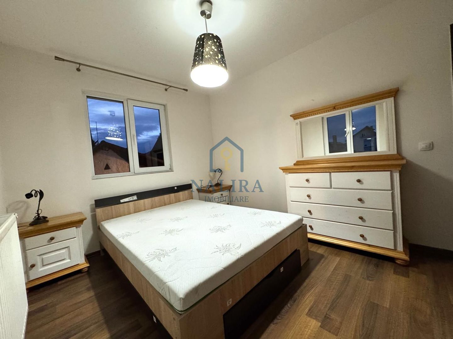 Chirie apartament 3 camere - Centrul Vechi - Poză 7